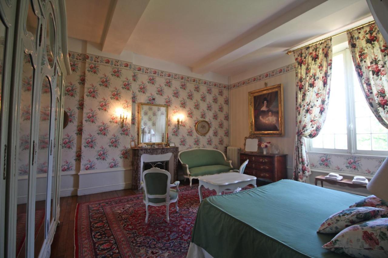 Isle Chateau De La Chabroulie מראה חיצוני תמונה