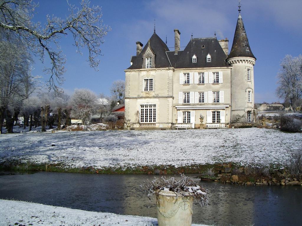 Isle Chateau De La Chabroulie מראה חיצוני תמונה